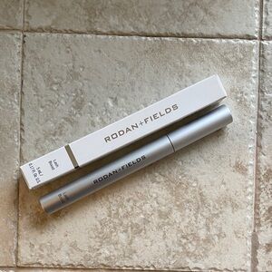 Rodan + Fields Lash Boost
